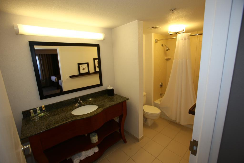 Greentree Inn & Suites Phoenix Sky Harbor Camera foto