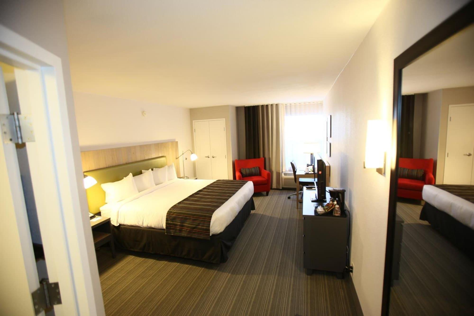 Greentree Inn & Suites Phoenix Sky Harbor Esterno foto
