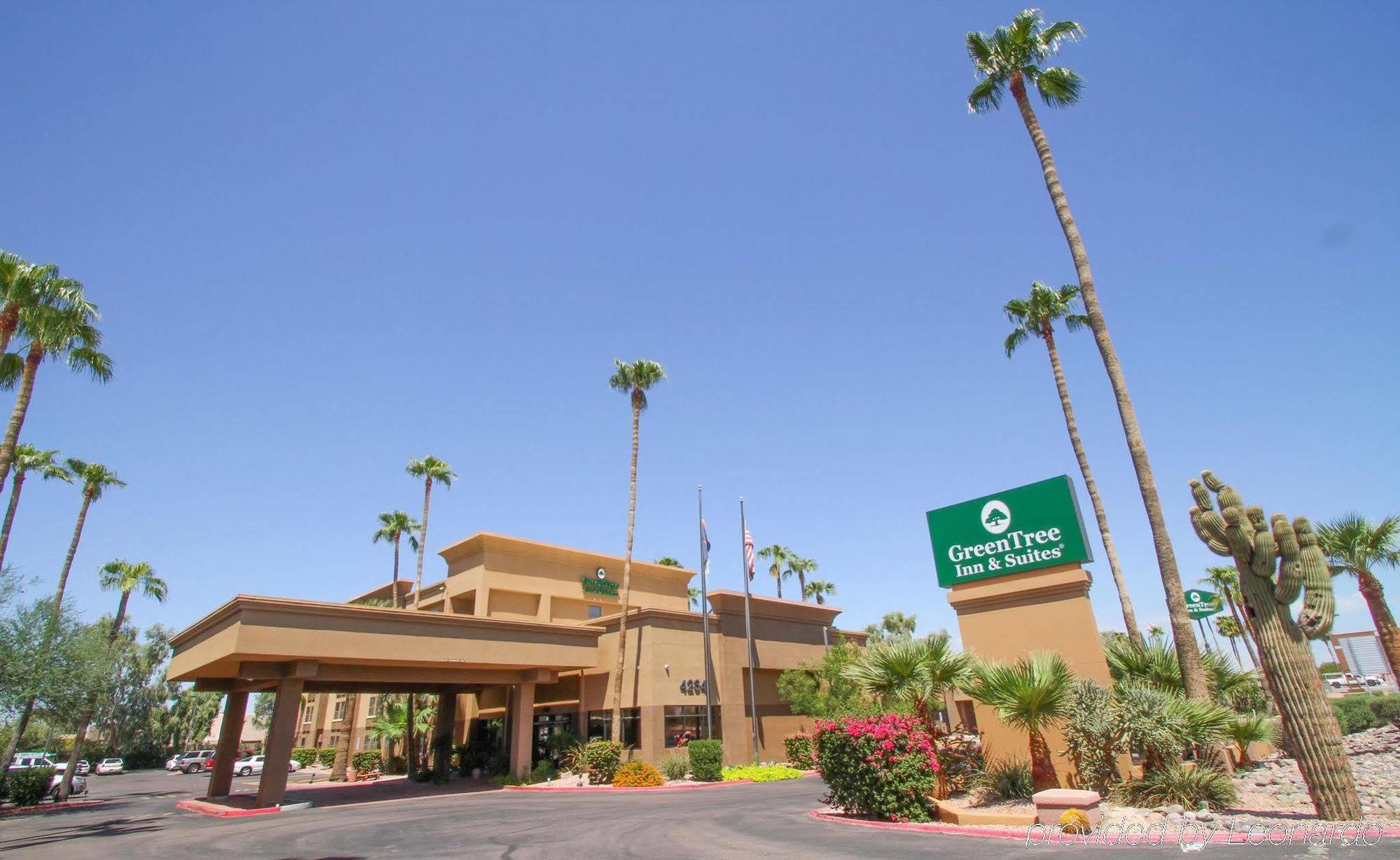 Greentree Inn & Suites Phoenix Sky Harbor Esterno foto
