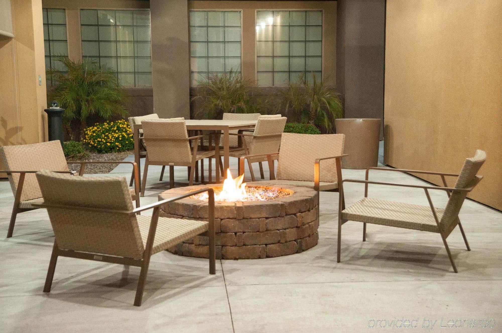 Greentree Inn & Suites Phoenix Sky Harbor Esterno foto
