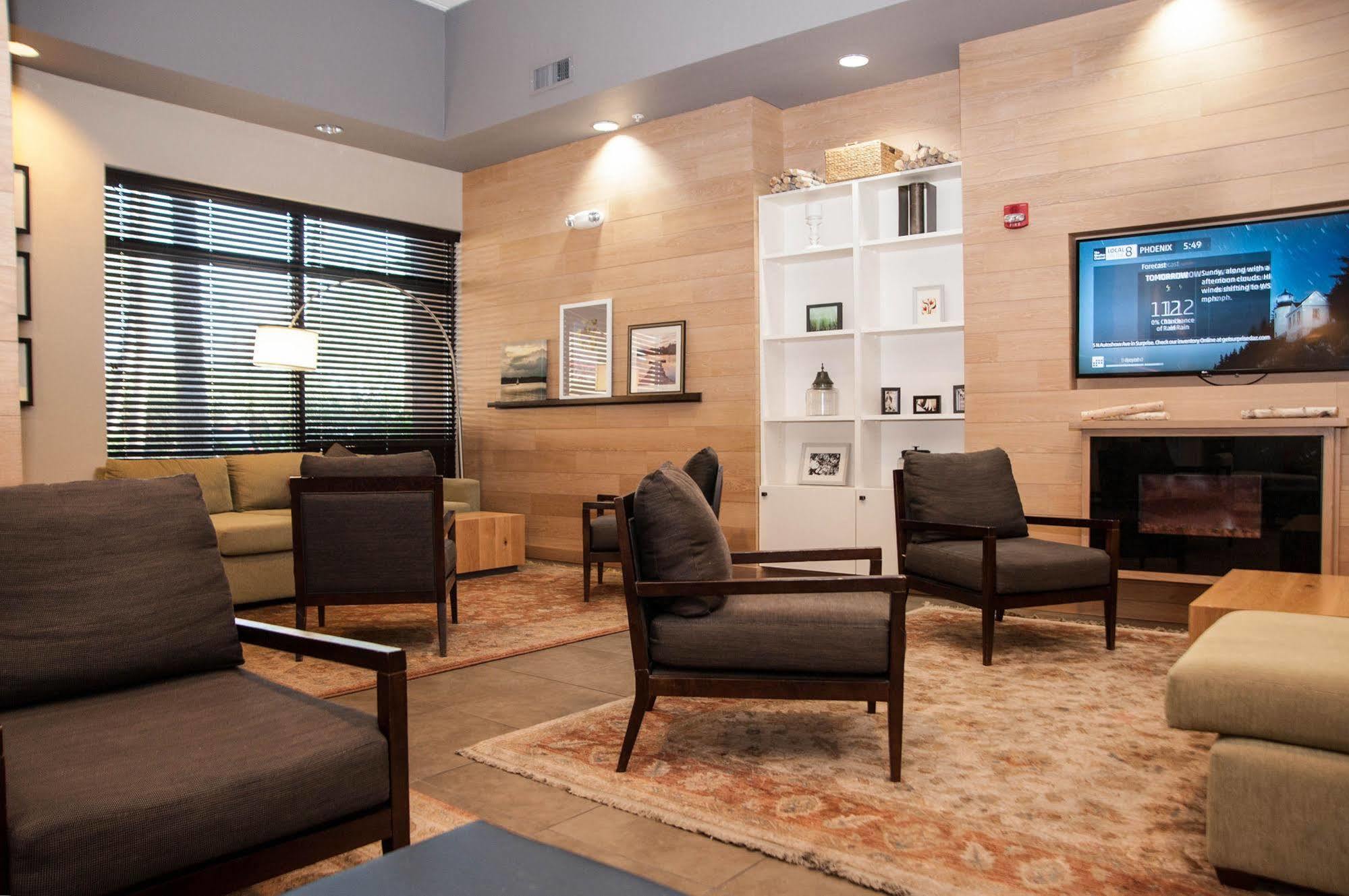 Greentree Inn & Suites Phoenix Sky Harbor Esterno foto